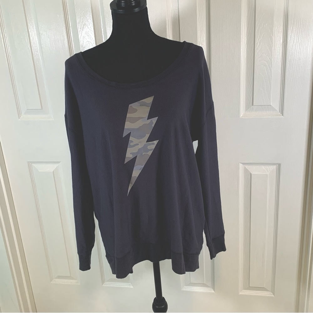 Torrid Sleep Lounge Wear Ultra Soft Crewneck‎ Top Gray Camouflage Bolt size 1x